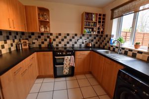 Kitchen- click for photo gallery